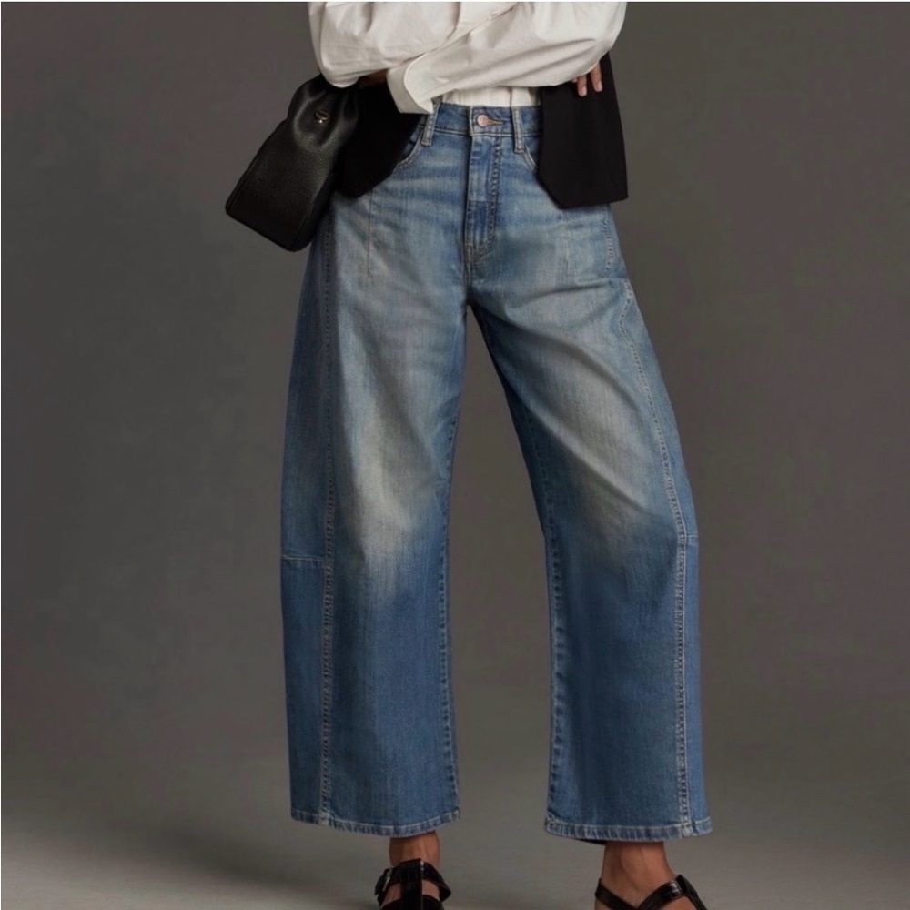 The Kenna Mid-Rise Heritage
Barrel Jeans by Pilcro Size 27